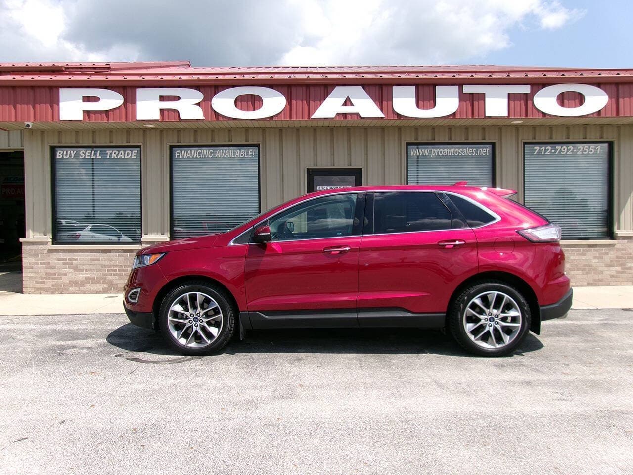 2017 Ford Edge — photo 1 of 23
