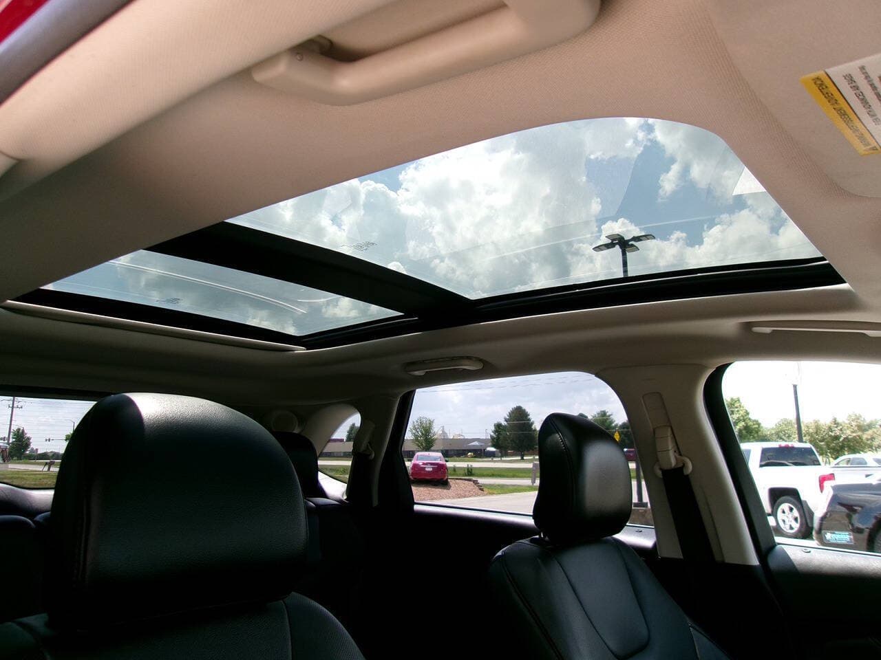 2017 Ford Edge — photo 21 of 23